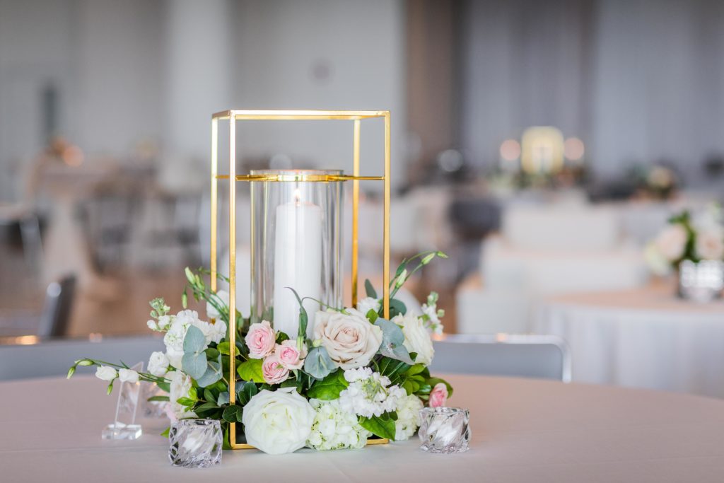 Table decorations by Kehoe Designs