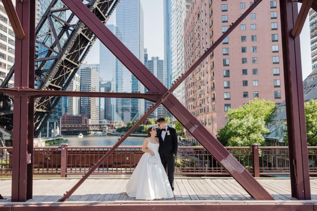 Bridgeport Art Center Wedding | Chicago Wedding Photographer