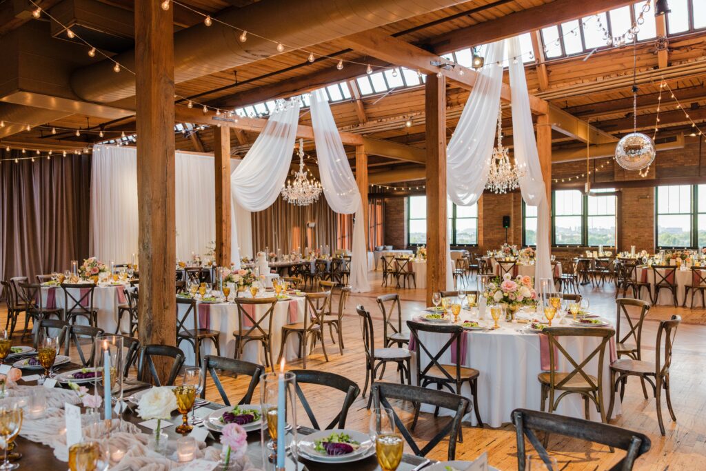 Bridgeport Art Center Wedding | Chicago Wedding Photographer